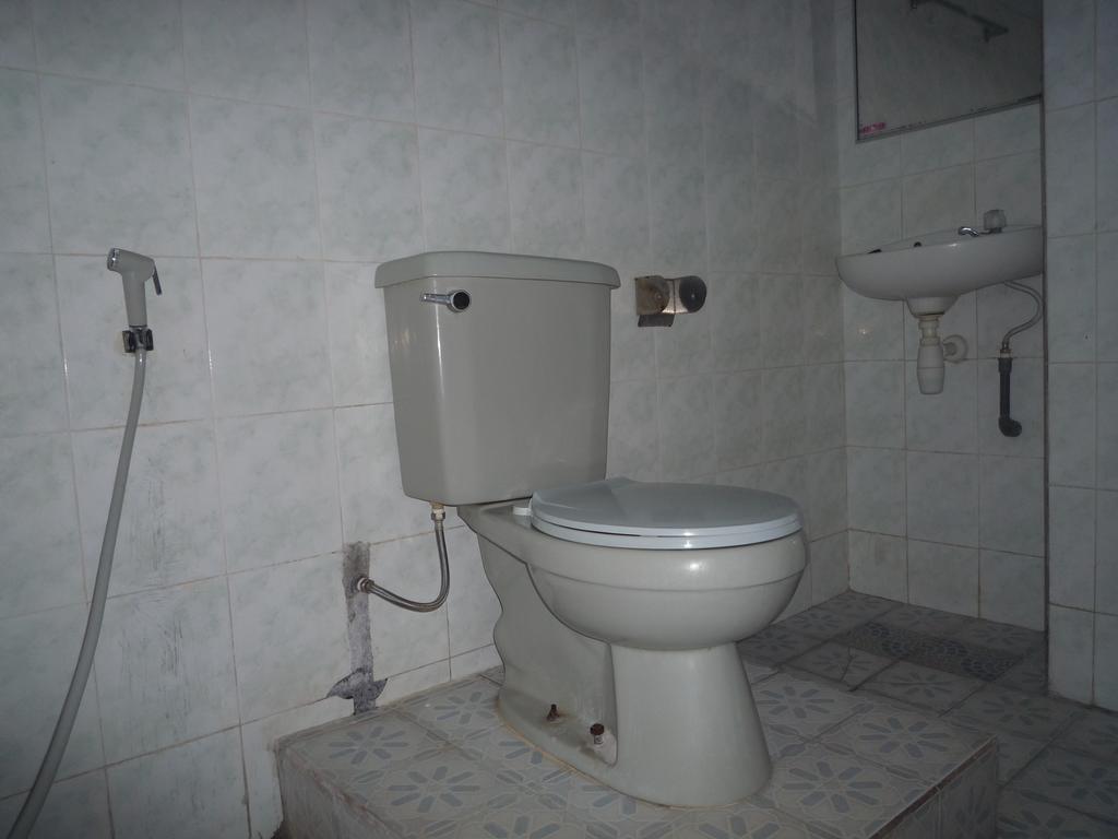 פדנגבאי Celagi Inn חדר תמונה